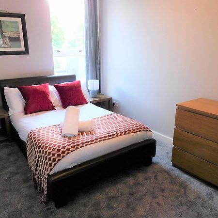 City Centre 2 Bedroom Apt, Close To M8 & Tourist Attractions Глазгоу Екстериор снимка