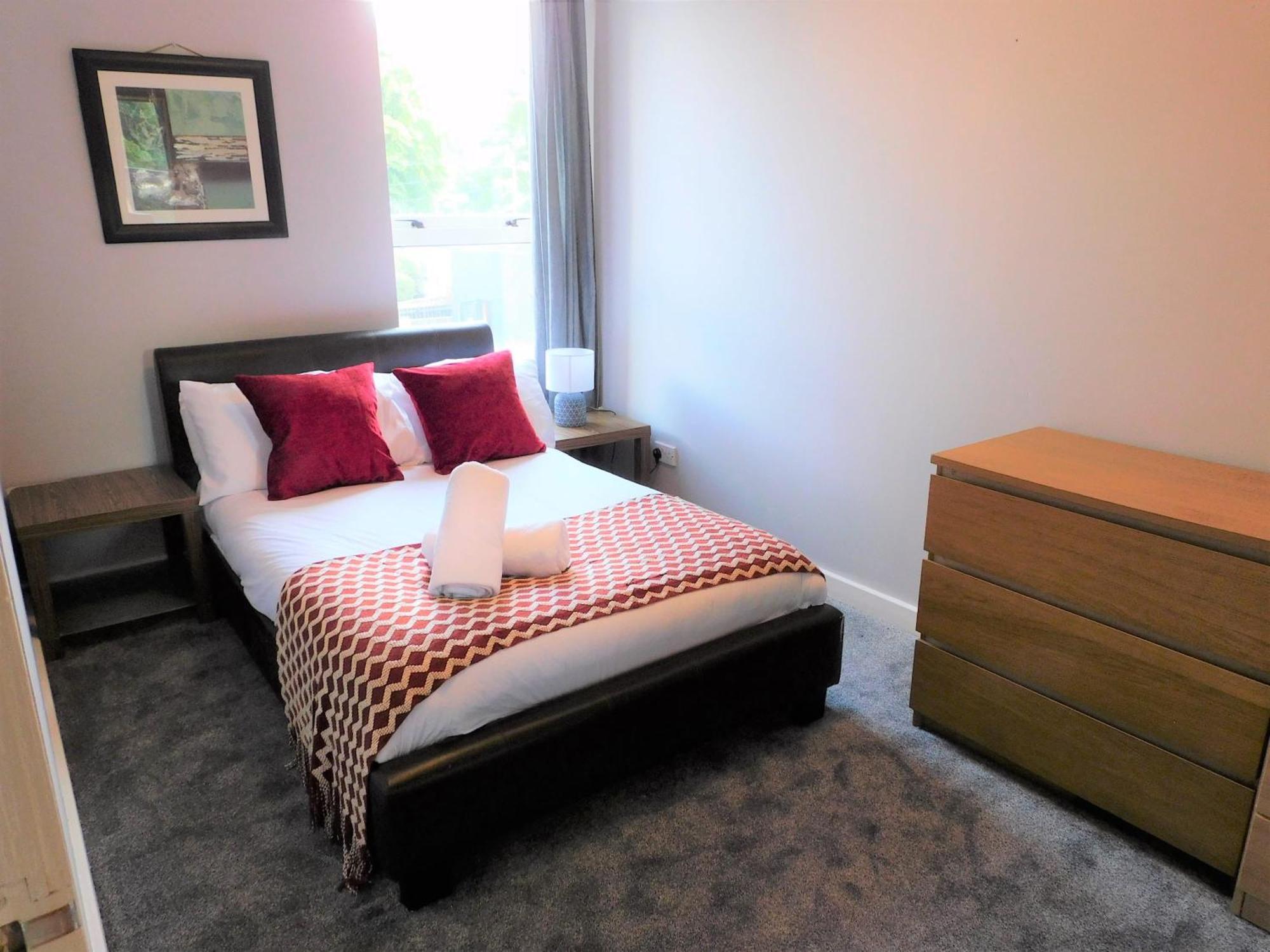 City Centre 2 Bedroom Apt, Close To M8 & Tourist Attractions Глазгоу Екстериор снимка
