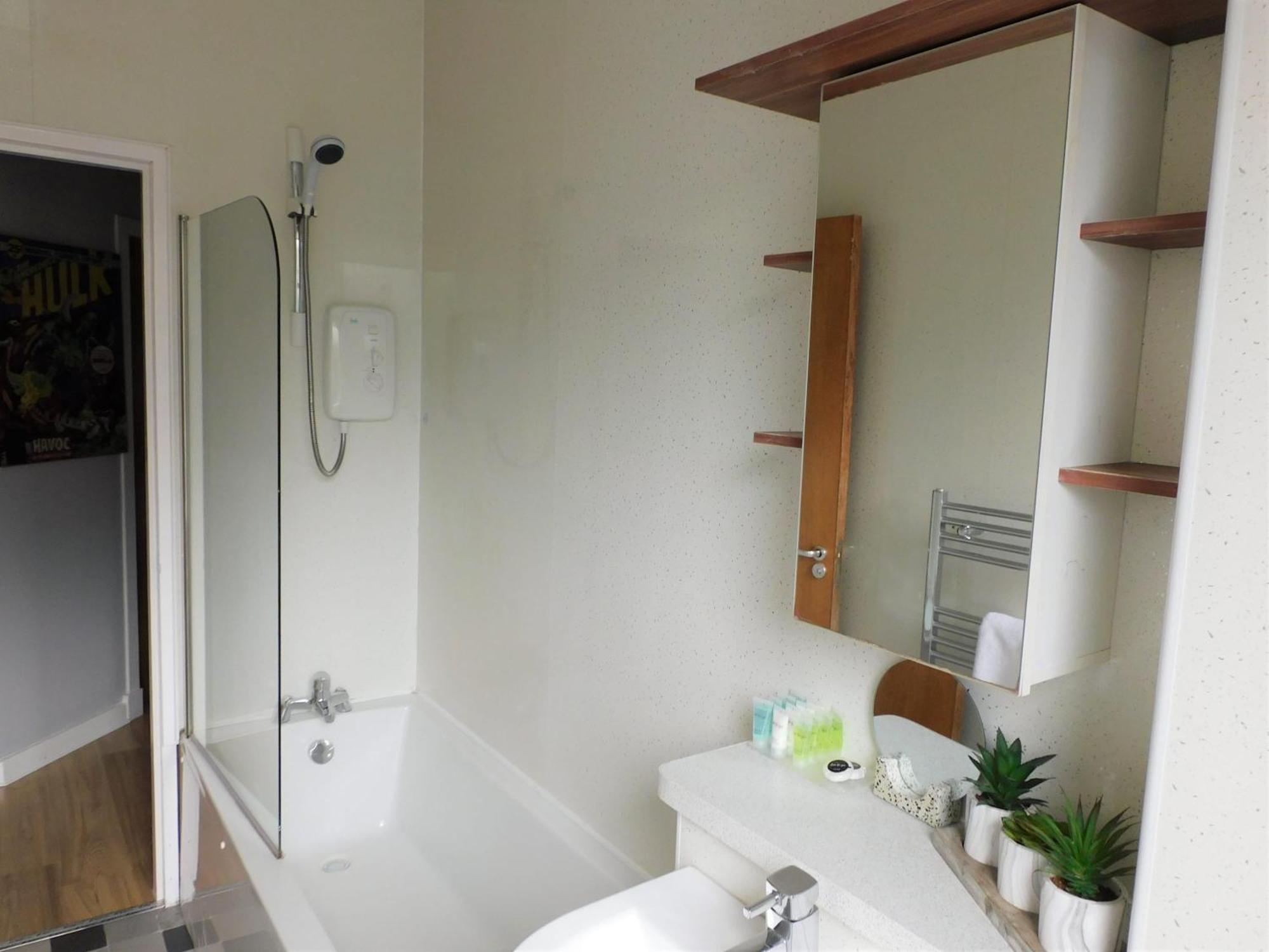 City Centre 2 Bedroom Apt, Close To M8 & Tourist Attractions Глазгоу Екстериор снимка